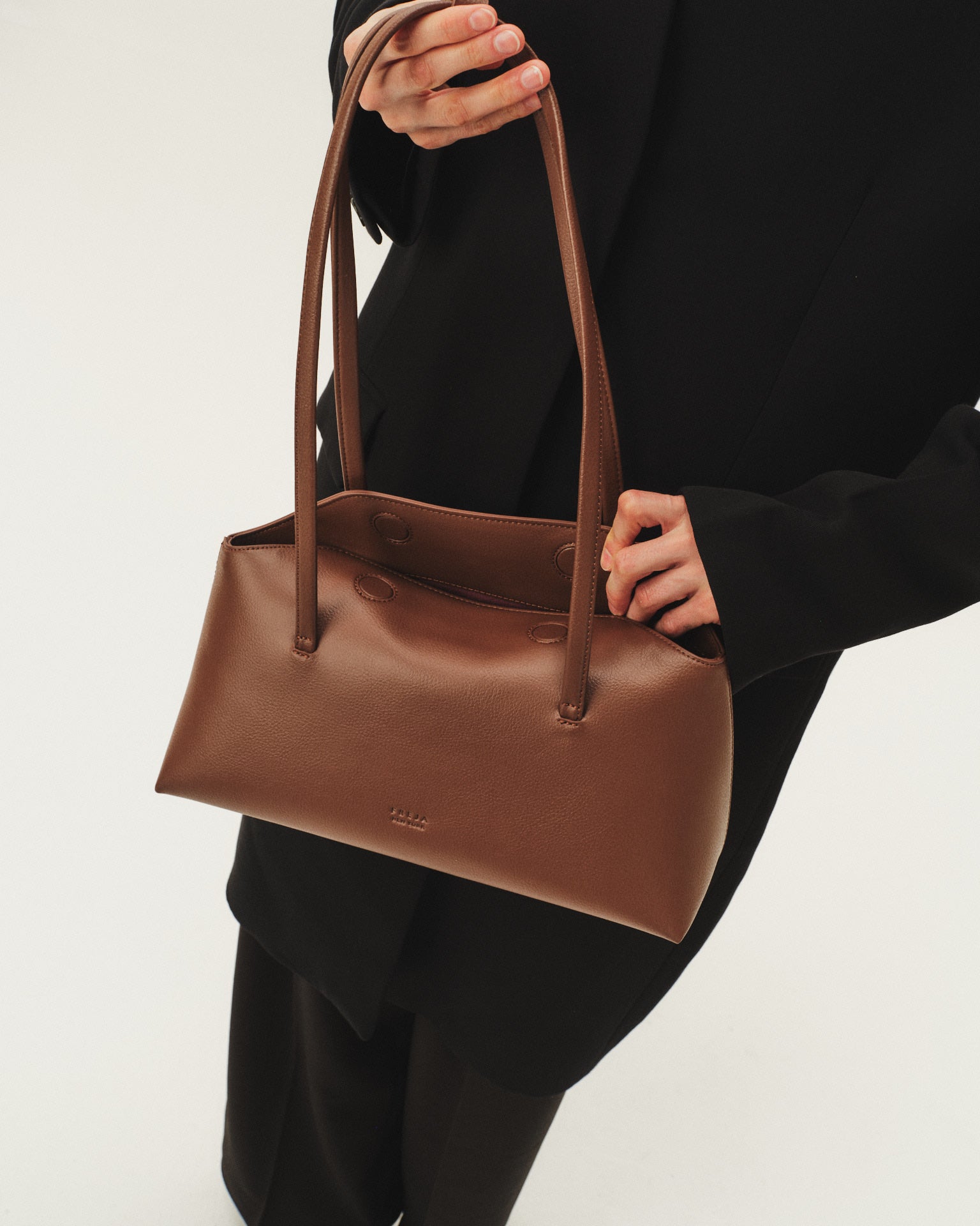 Chrystie Bag Pecan - Bucano Paris