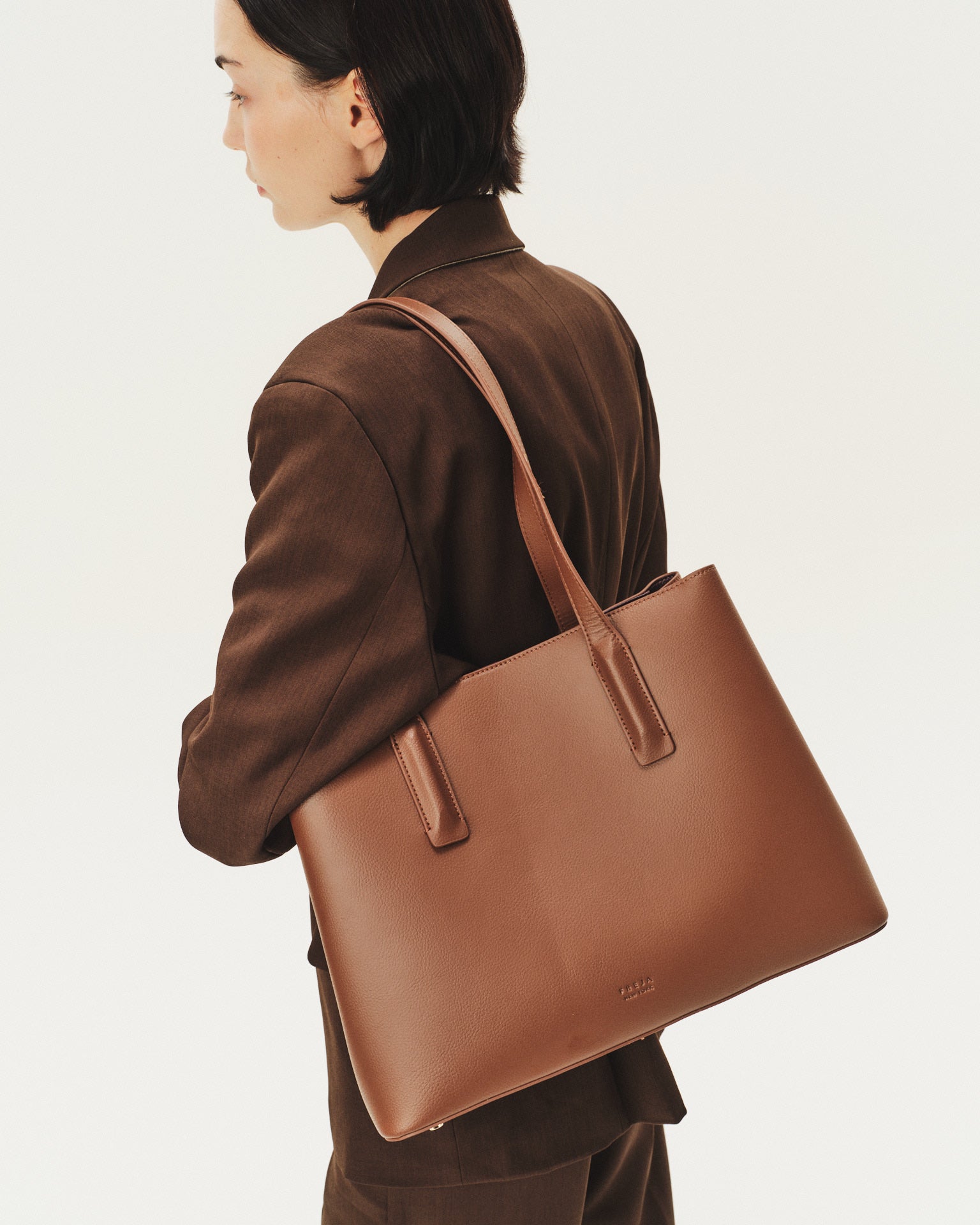 Linnea Tote Pecan - Bucano Paris