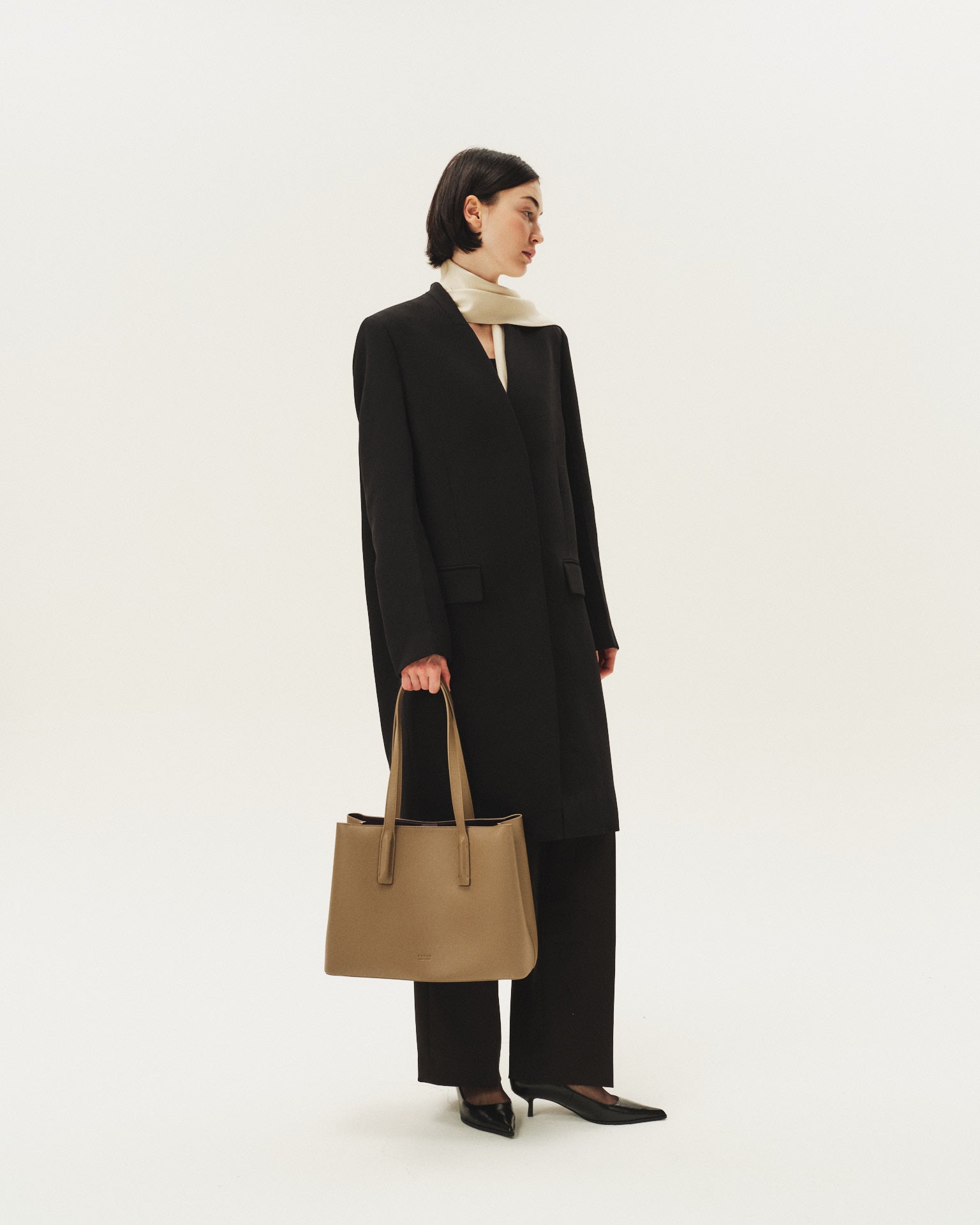 Linnea Tote Taupe - Bucano Paris