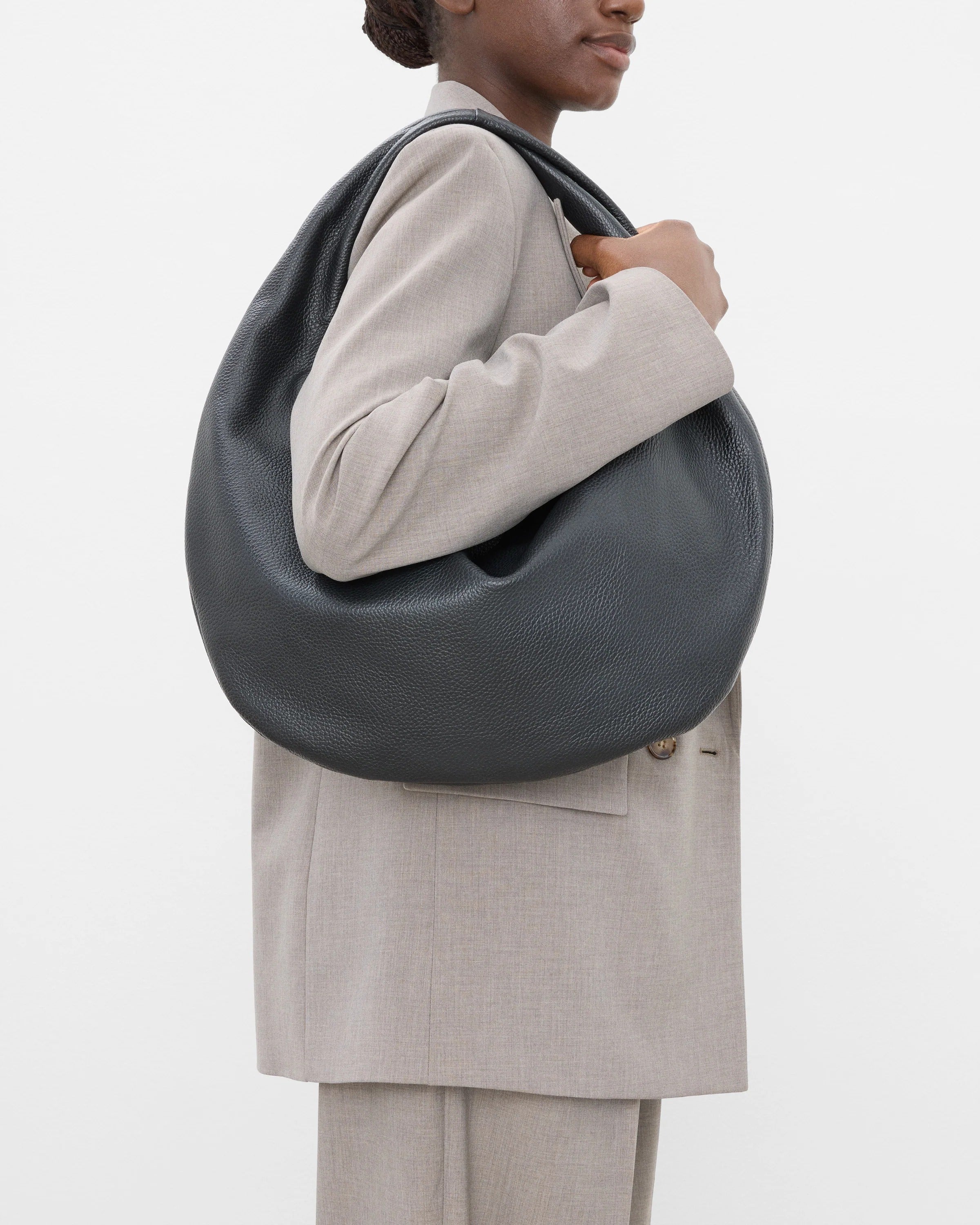 Alva Shoulder Bag Leather Black - Bucano Paris